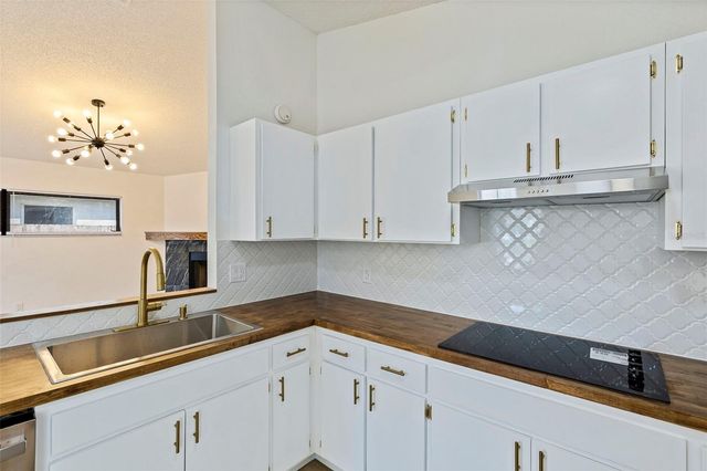 6401 69TH AVENUE N, Pinellas Park, FL 33781