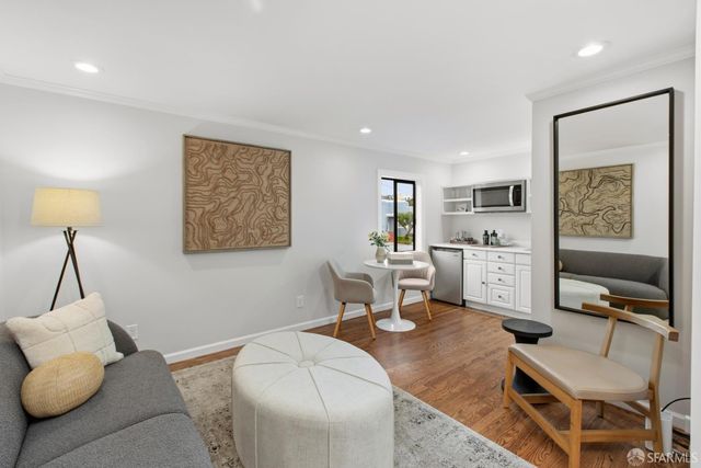 100 Encline Court, San Francisco, CA 94127