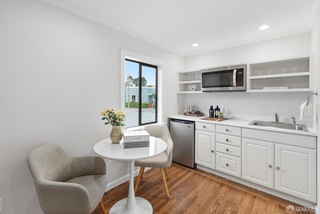 100 Encline Court, San Francisco, CA 94127