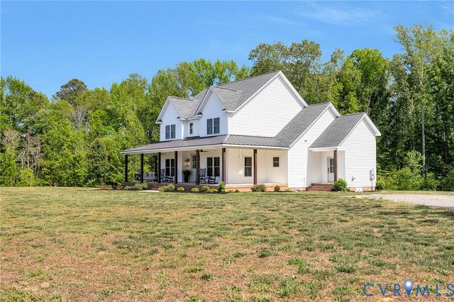16481 Longview Farm Dr, Beaverdam, VA 23015