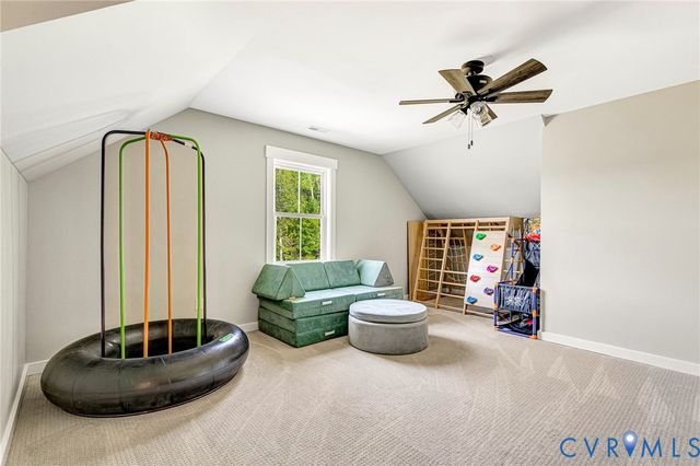 16481 Longview Farm Dr, Beaverdam, VA 23015