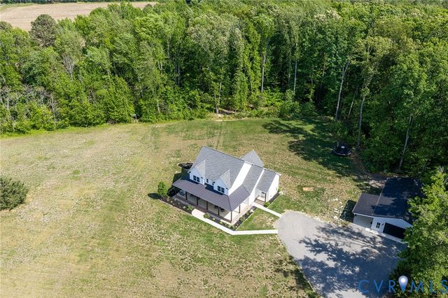 16481 Longview Farm Dr, Beaverdam, VA 23015