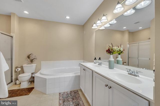 116 LANDIS WAY N, Wilmington, DE 19803