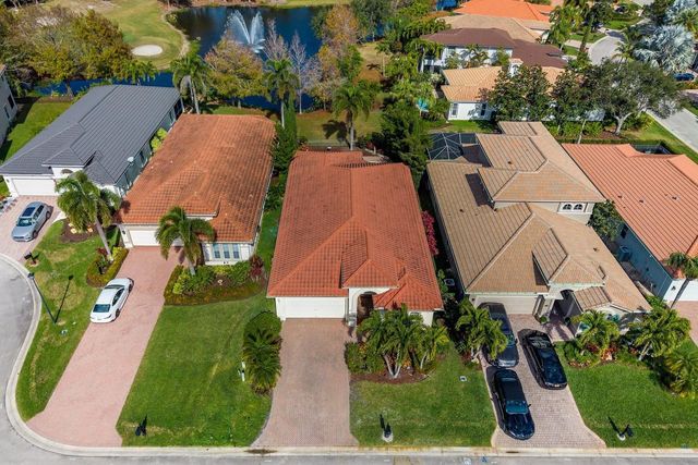 844 SW Pebble Lane, Palm City, FL 34990