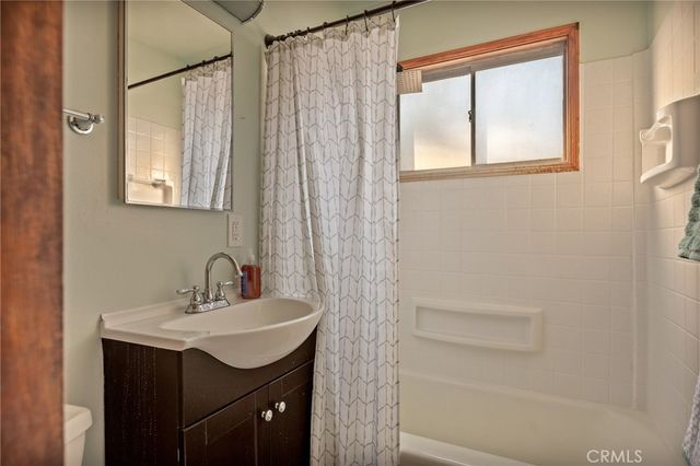 720 Rocky Loop, Crestline, CA 92325