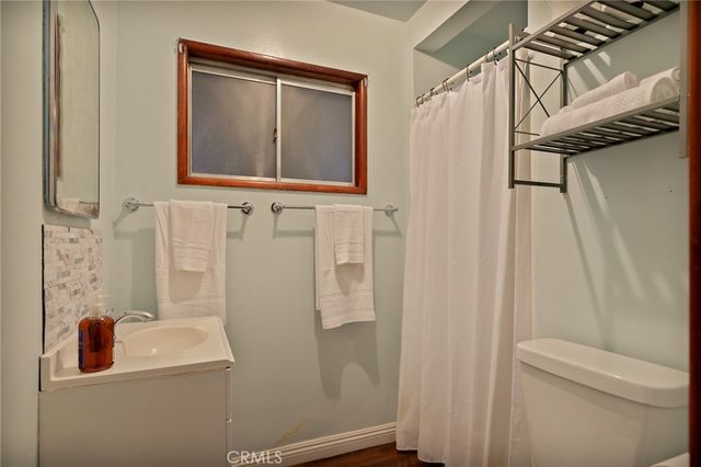 720 Rocky Loop, Crestline, CA 92325