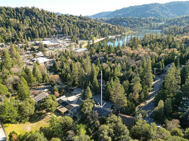 720 Rocky Loop, Crestline, CA 92325