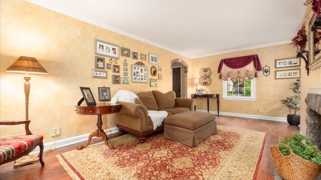 2615 York Road, Columbus, OH 43221