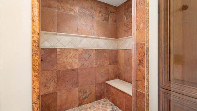 2615 York Road, Columbus, OH 43221