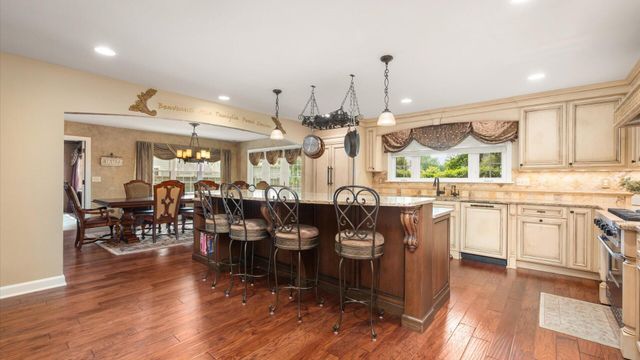 2615 York Road, Columbus, OH 43221