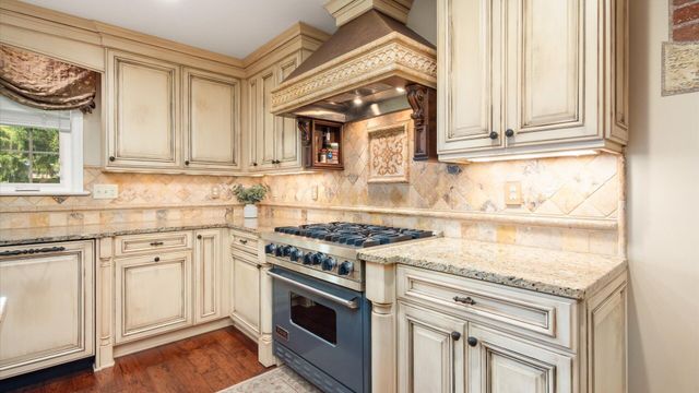 2615 York Road, Columbus, OH 43221