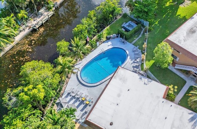 1940 NE 2nd Avenue 101j, Wilton Manors, FL 33305