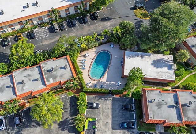 1940 NE 2nd Avenue 101j, Wilton Manors, FL 33305