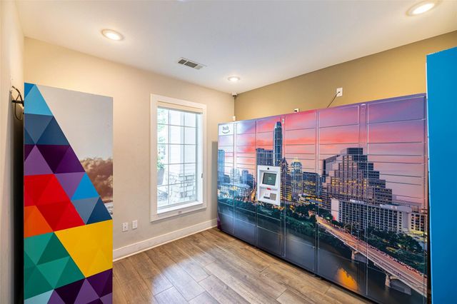 12215 Hunters Chase DR S-11207S, Austin, TX 78729