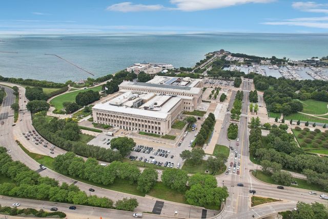 1335 S Prairie Avenue 2009, Chicago, IL 60605