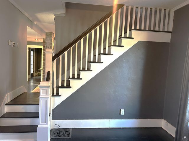 112 S Martin Luther King Jr Drive, Manhattan, KS 66502