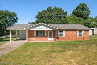 905 Canterbury Drive, Alma, AR 72921