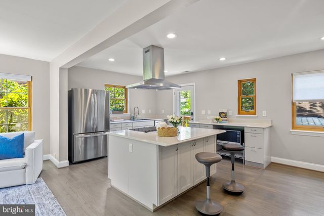 4804 MORGAN DR, Chevy Chase, MD 20815