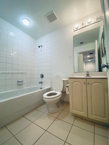 6055 SW 19th Court 6055, North Lauderdale, FL 33068