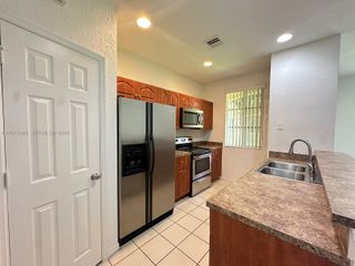 6055 SW 19th Court 6055, North Lauderdale, FL 33068