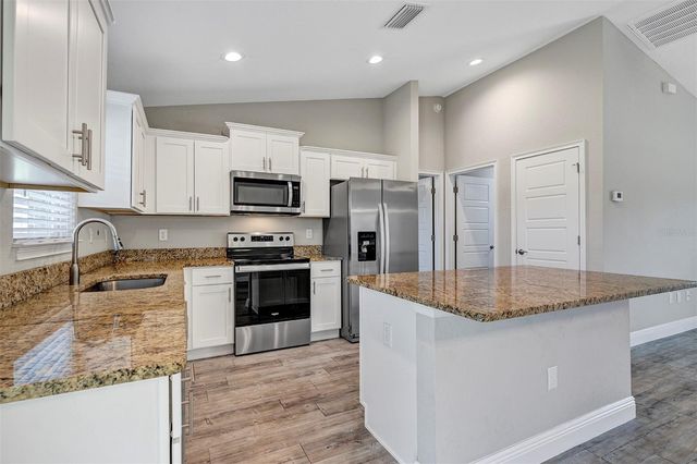 311 LOCUST ROAD, Ocala, FL 34472