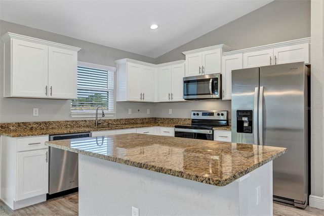 311 LOCUST ROAD, Ocala, FL 34472