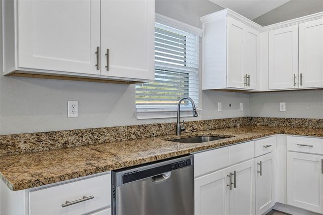 311 LOCUST ROAD, Ocala, FL 34472