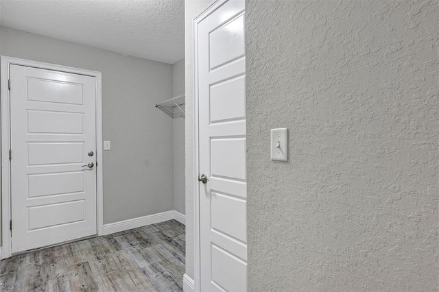 311 LOCUST ROAD, Ocala, FL 34472