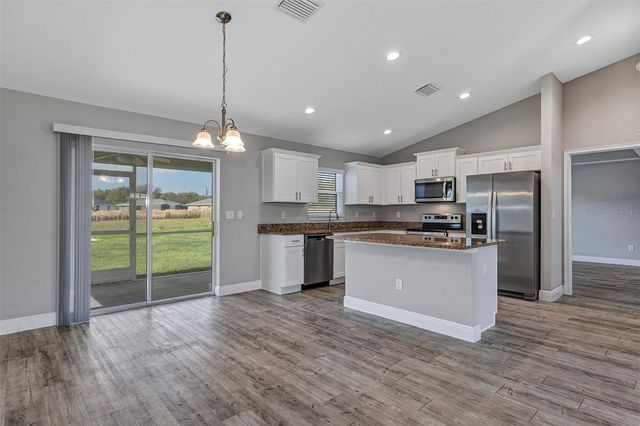 311 LOCUST ROAD, Ocala, FL 34472