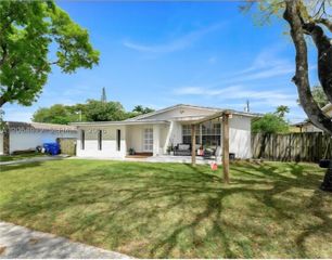 1843 N 27th Ct, Hollywood, FL 33020