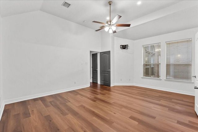 4529 Williamhurst Lane, League City, TX 77573