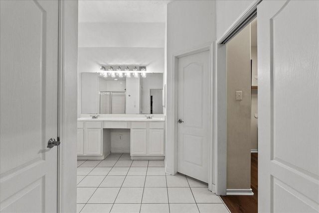 4529 Williamhurst Lane, League City, TX 77573