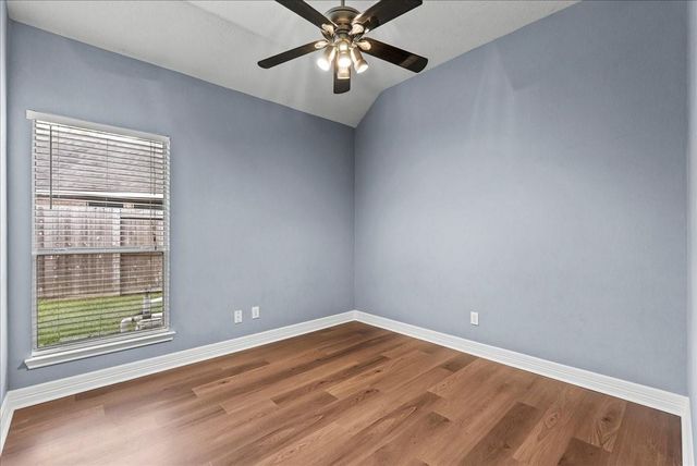 4529 Williamhurst Lane, League City, TX 77573