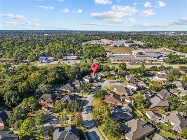 4529 Williamhurst Lane, League City, TX 77573