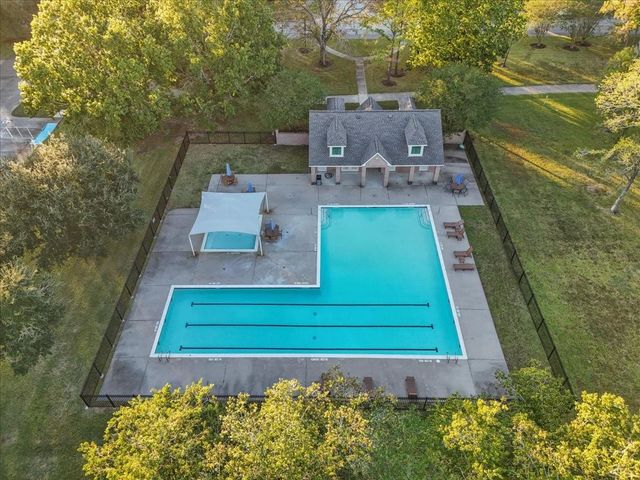 4529 Williamhurst Lane, League City, TX 77573