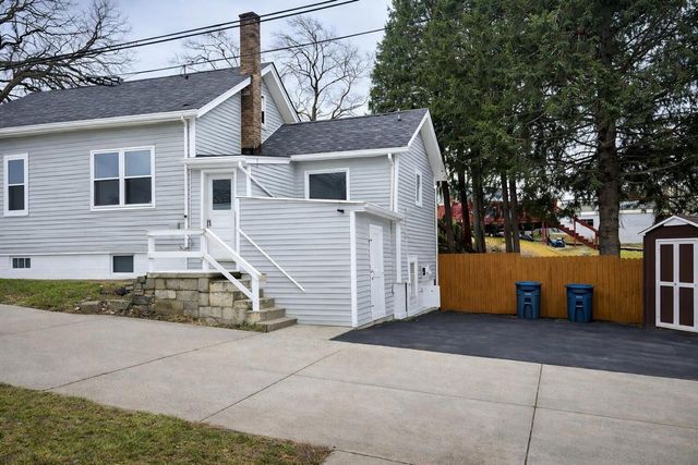 1118 S 13th STREET, Sheboygan, WI 53081