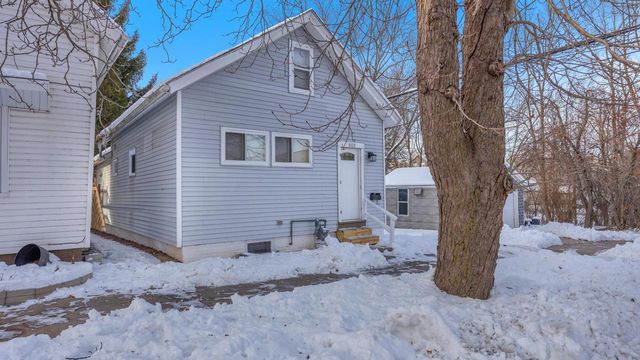 1118 S 13th STREET, Sheboygan, WI 53081
