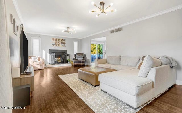 28 Musket Lane, Eatontown, NJ 07724