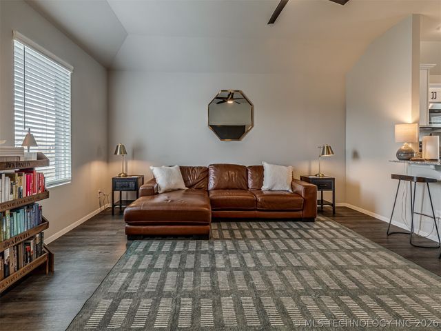 14225 N 75 East Avenue, Collinsville, OK 74021