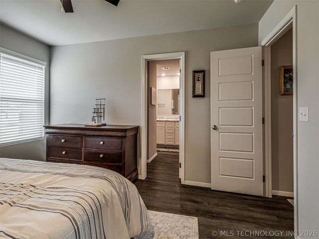 14225 N 75 East Avenue, Collinsville, OK 74021