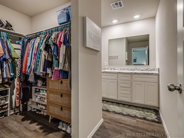 14225 N 75 East Avenue, Collinsville, OK 74021