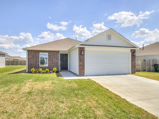 14225 N 75 East Avenue, Collinsville, OK 74021
