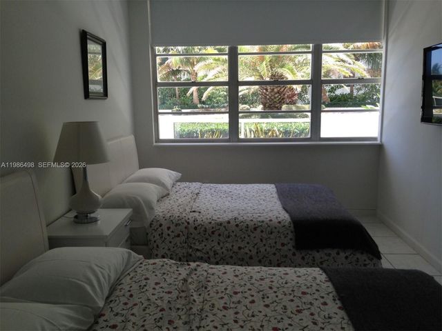 100 Lincoln Rd 336, Miami Beach, FL 33139