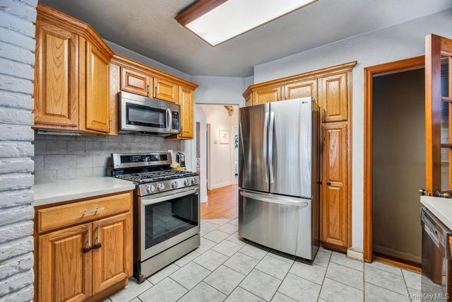 11909 230th Street, Cambria Heights, NY 11411