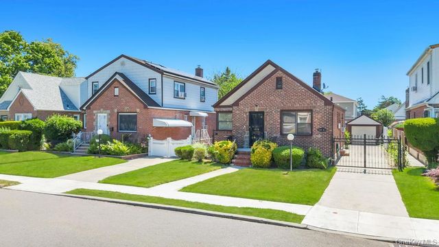11909 230th Street, Cambria Heights, NY 11411