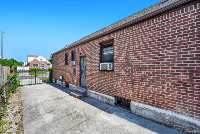 11909 230th Street, Cambria Heights, NY 11411