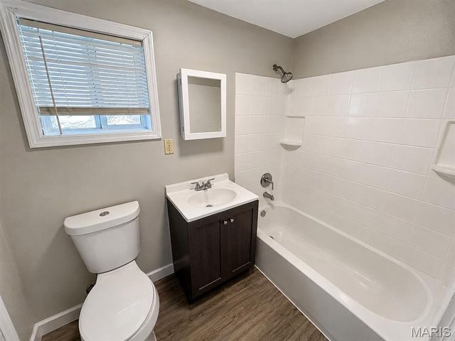 6533 Corbitt Avenue, St Louis, MO 63130