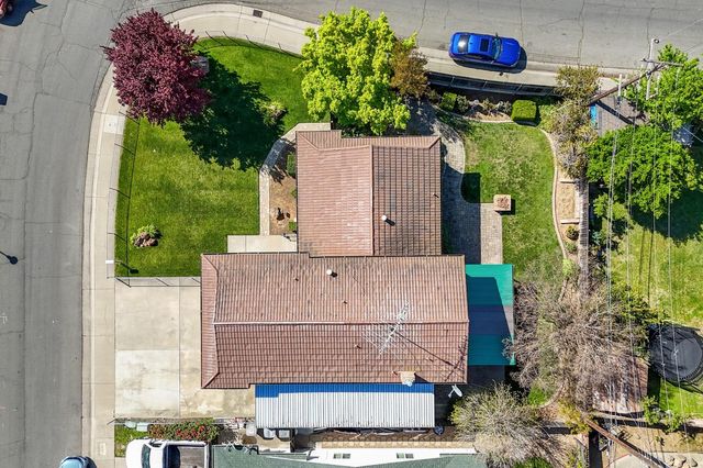 865 Regatta Dr, Sacramento, CA 95833