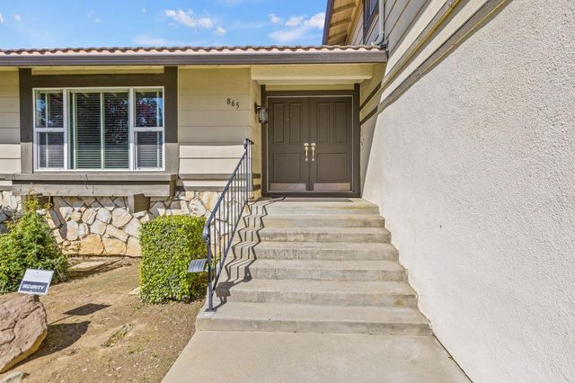 865 Regatta Dr, Sacramento, CA 95833