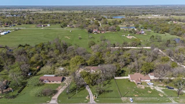 21976 Fm 47, Wills Point, TX 75169